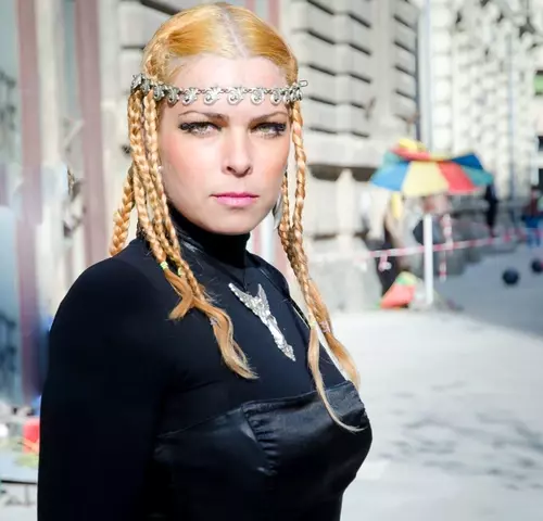 dana marijuana vedeta