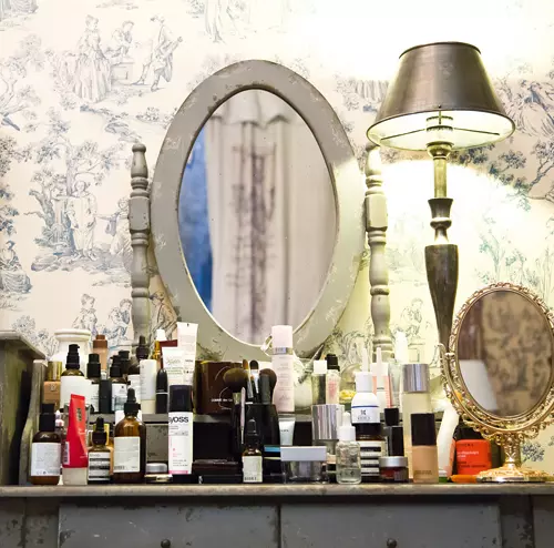 Operatiunea Dulapul cu Madalina Dorobantu