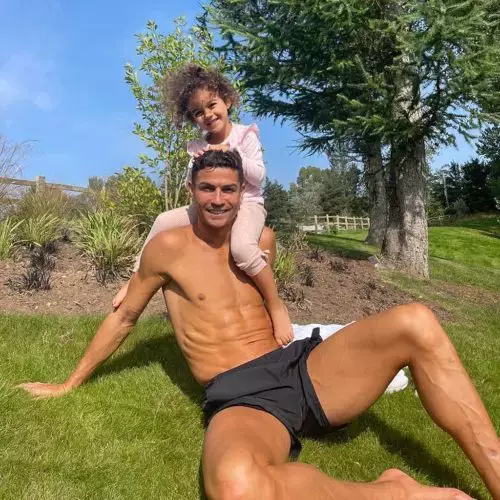 Cristiano-Ronaldo-3