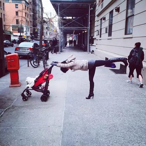 Hilaria_Baldwin_1.jpg