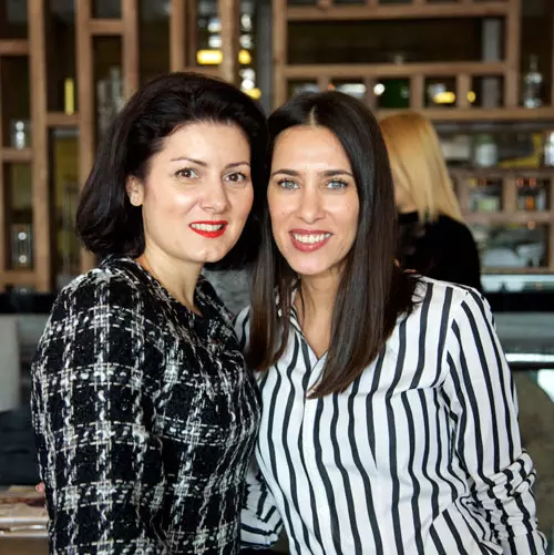 Alina Mihalache (Cosrom) si  Alice Bursuc (ELLE)