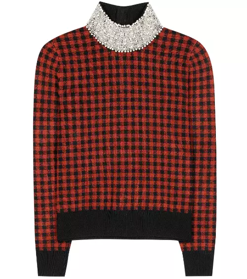 Pulover din lana, Ganni, 390 euro, www.mytheresa.com