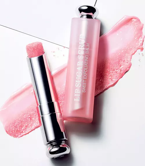 Stick exfoliant hrănitor pentru buze, Dior, Lip Sugar Scrub, 174 lei