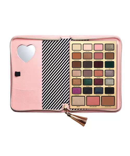 Paleta de machiaj Boss Lady Beauty Agenda, Too Faced, 265 lei, exclusiv in magazinele Sephora