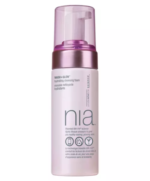 Spumă hidratantă de curățare Wash + Glow Hydrating Cleasing Foam, Strivectin, 108 lei, exclusiv în magazinele Sephora