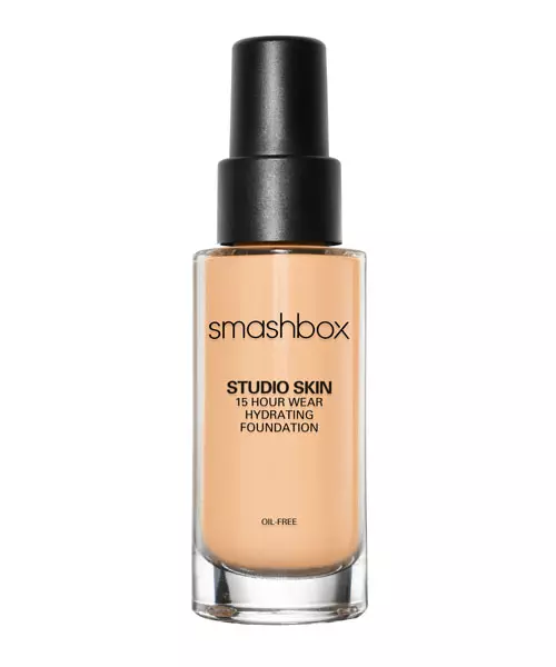 Fond de ten Studio Skin 15 Hour Wear Hydrating Foundation, SMASHBOX, 155 lei, exclusiv în parfumeriile Douglas