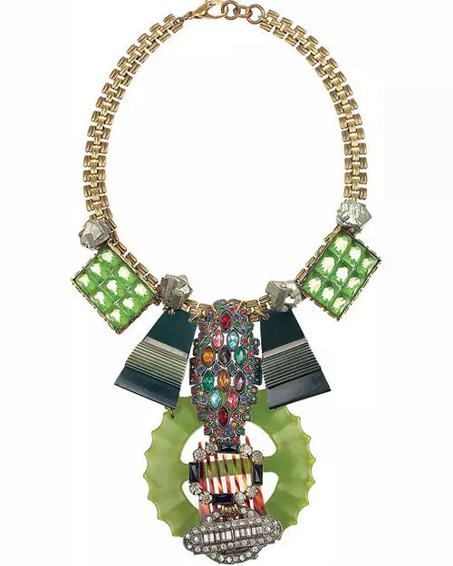 Colier din email si cristale, Lulu Frost, 1.978 euro, www.net-a-porter.com