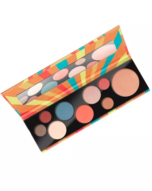 Paletă de machiaj Born awesome eye & face palette, essence, 33,49 lei