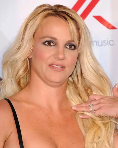 gusa_britney_1.jpg