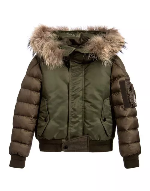 Jacheta cu puf, Moncler, 3.840 lei, magazinul Ilinca