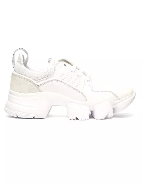 Sneakers Givenchy, 3.100 lei, magazinul Mengotti