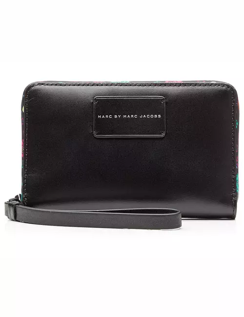 Plic din piele, Marc by Marc Jacobs, 865 lei, www.stylebop.com
