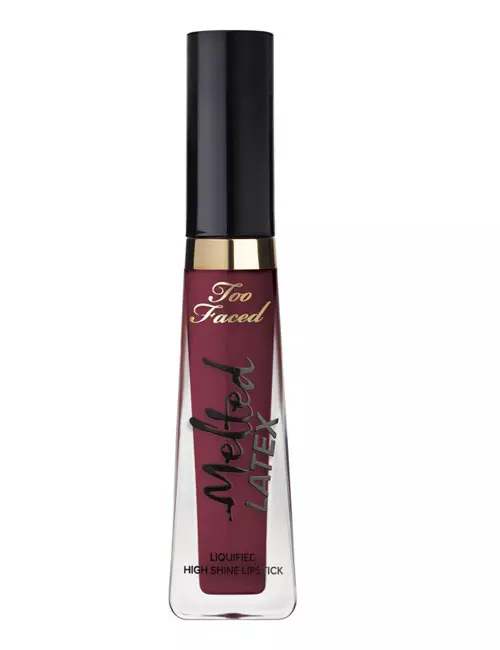 Ruj lichid Melted Latex Liquified High Shine Lipstick, Too Faced, nuanța Bite Me, 105 lei, exclusiv în magazinele Sephora