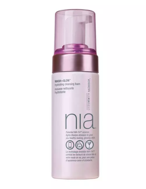 Spumă hidratantă de curățare Wash + Glow Hydrating Cleasing Foam, Strivectin, 108 lei, exclusiv în magazinele Sephora
