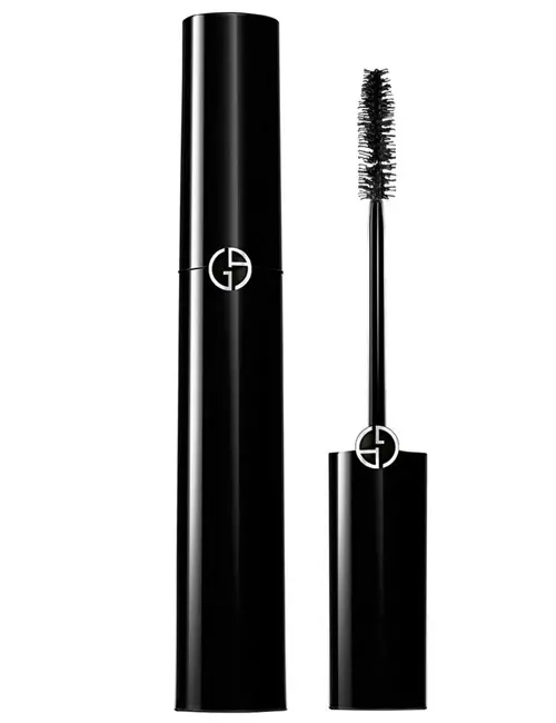 Eyes To Kill Mascara Waterproof, Giorgio Armani Beauty, 179 lei, exclusiv în parfumeriile Douglas