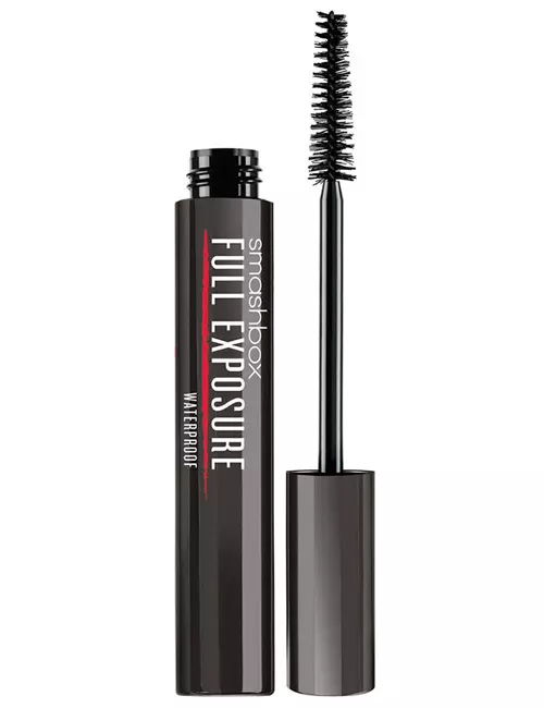 Mascara Full Exposure Waterproof, SMASHBOX, 107 lei, exclusiv în parfumeriile Douglas