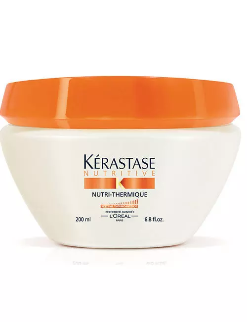 Kerastase, Nutri-Thermique, o masca de par cu ingrediente termo-reactive care hraneste parul si il protejeaza impotriva uscarii fibrei capilare, 158 lei.