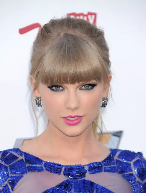 taylor_03.jpg