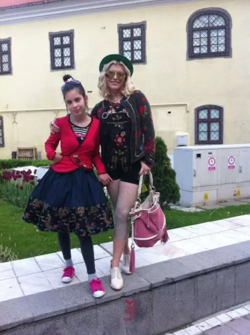 Loredana_si_Elena.jpg
