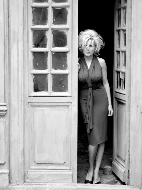 elena-udrea-bruneta-miss_13.jpg