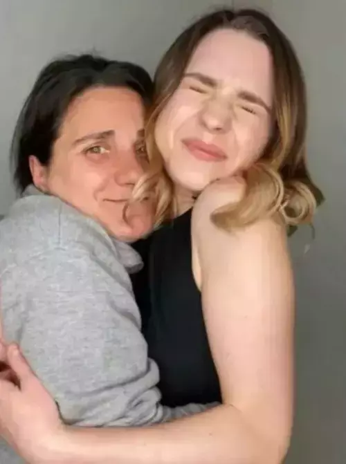 cristina-ciobanasu-si-mama-biologica-5