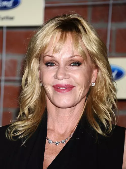 melanie1.jpg