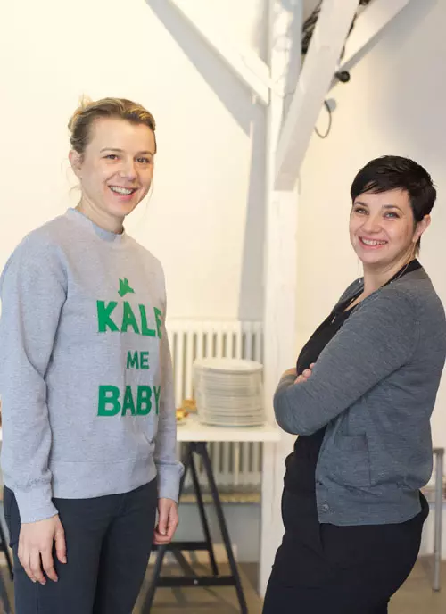 Amra Makarevic (Cold Pressed Juicery) si Barbara Lombardi (ELLE)