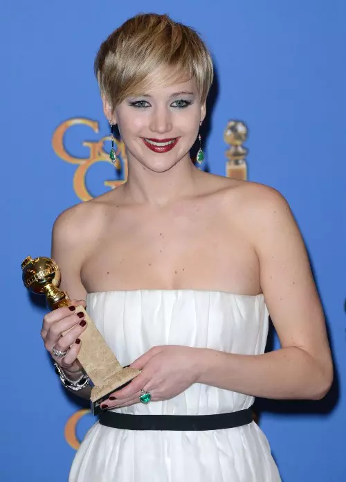 Jennifer_Lawrence_01.jpg