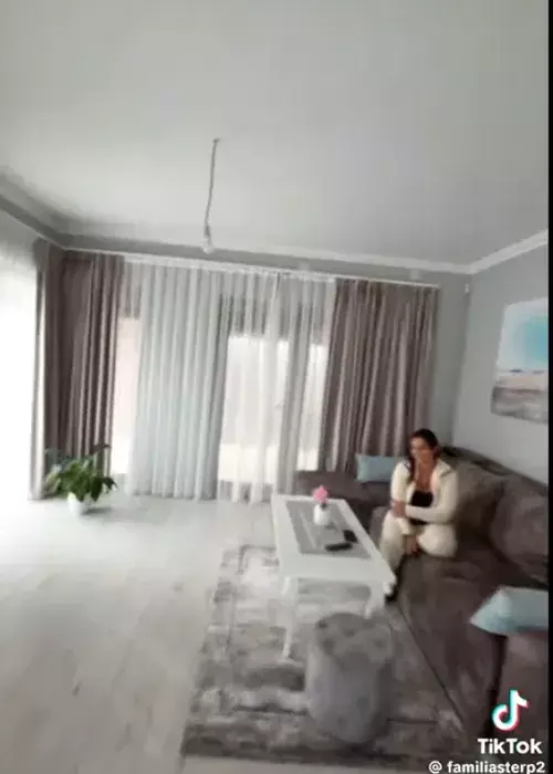 Iancu Sterp și Denisa Coțolan casa4