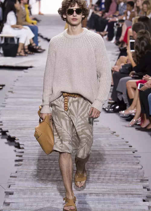 Bermudele cu imprimeu