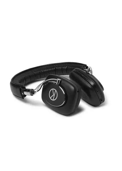 Căști Kingsman, 1.399 lei, www.mrporter.com