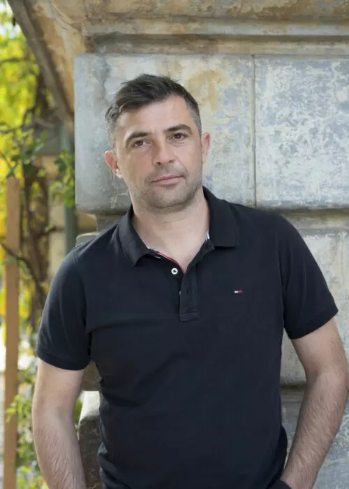 Lucian-Ghimisi-foto-Andrei-Gindac_4-500x700