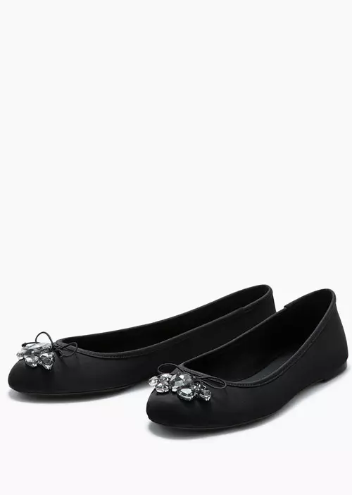 Balerini cu detaliu bijuterie, 89,90 lei, Bershka
