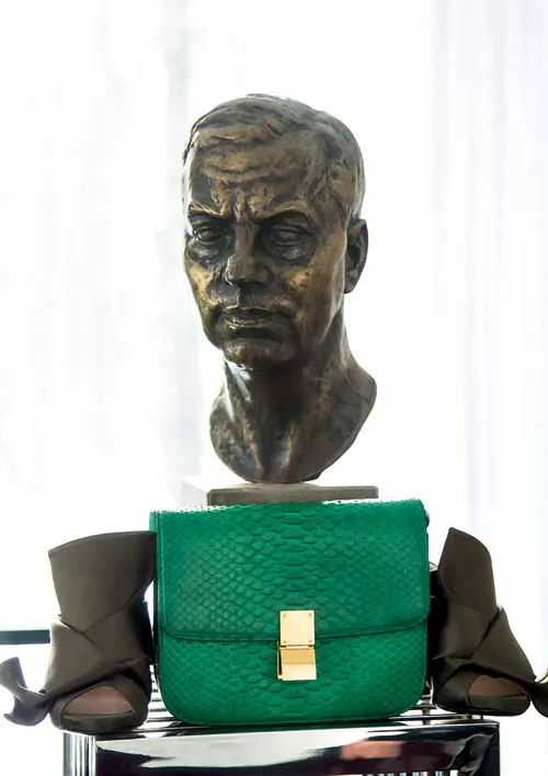 Operatiunea Dulapul cu designerul Cristina Savulescu