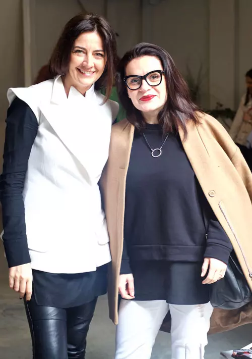 Adriana Chiper si Roxana Marcu (Sunglass Curator)
