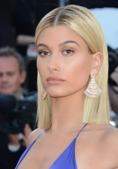 Hailey Baldwin: cercei din aur roz si diamante, De Grisogono