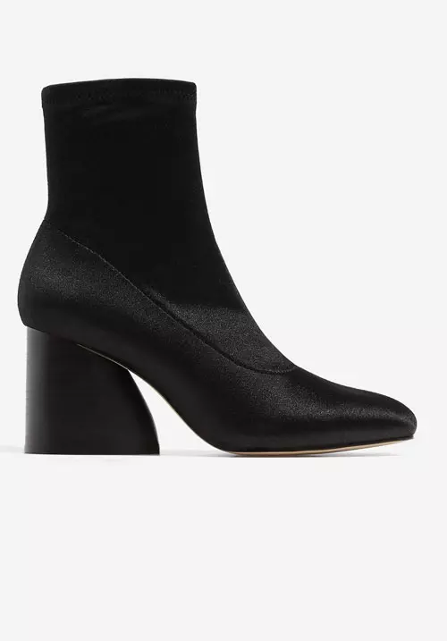 Botine din tesatura elastica, Stradivarius, 179,90 lei