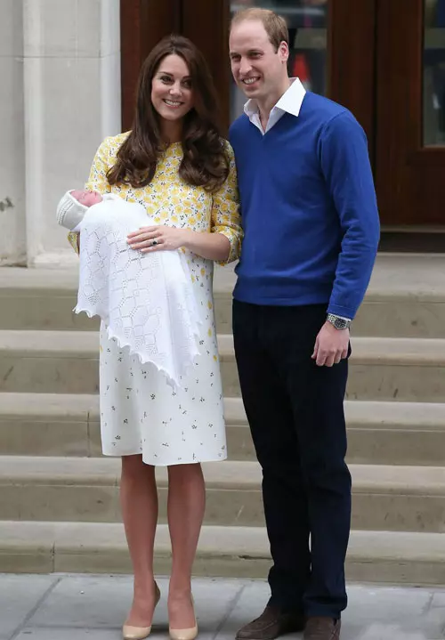 Ducele și Ducesa de Cambridge la câteva ore de la nașterea Prințesei Charlotte