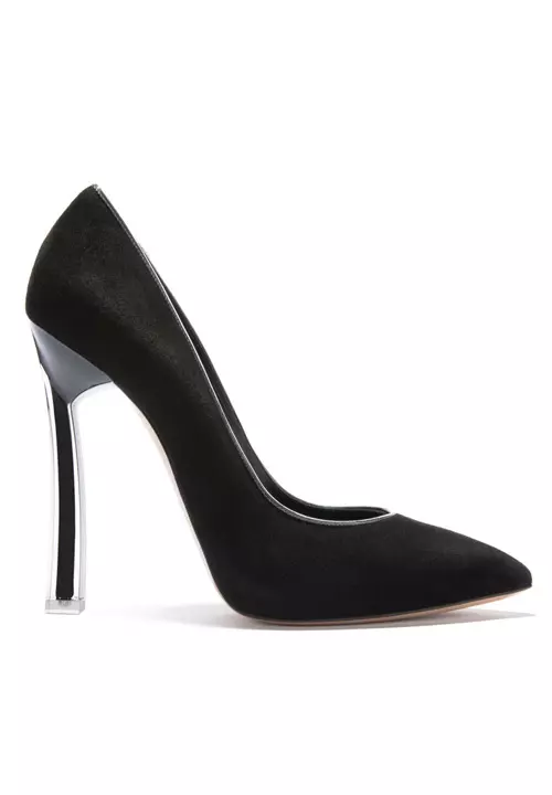 Pantofi Plexi Blade, Casadei, 3.100 lei, în magazinul Distinto