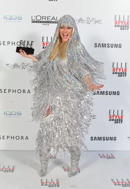 Best Pop Artist – Delia