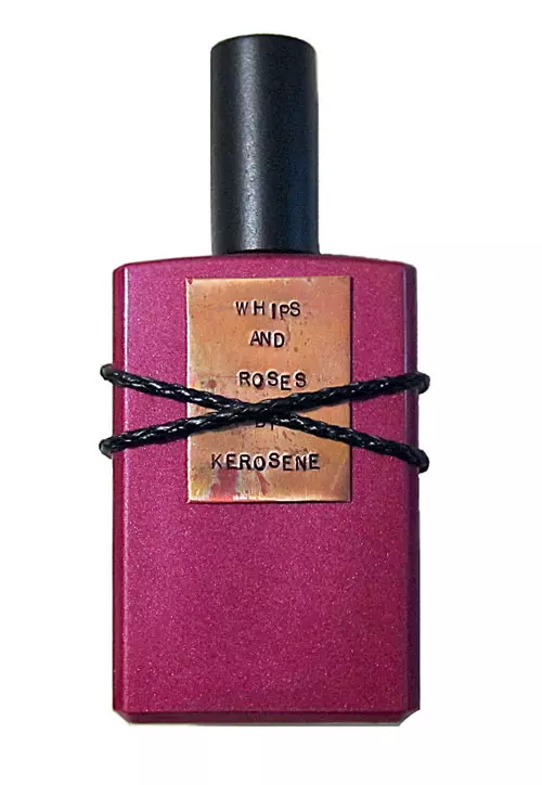 Parum Kerosene Whips&Roses, 100 ml. Pret 690 lei (exclusiv in magazinul hip-nose)