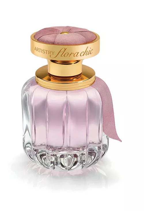 Parfum Artistry Flora Chic, Amway, 235,96 lei.