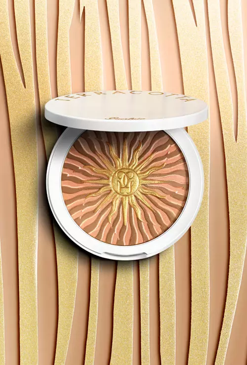 Pudra bronzanta Terracotta Terre D'Ete, Guerlain, 335 lei