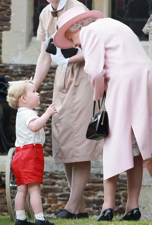 Impreuna cu Regina Marii Britanii la botezul Printesei Charlotte