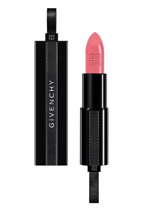 Ruj Rouge Interdit, Givenchy, 154 lei, exclusiv in magazinele Sephora