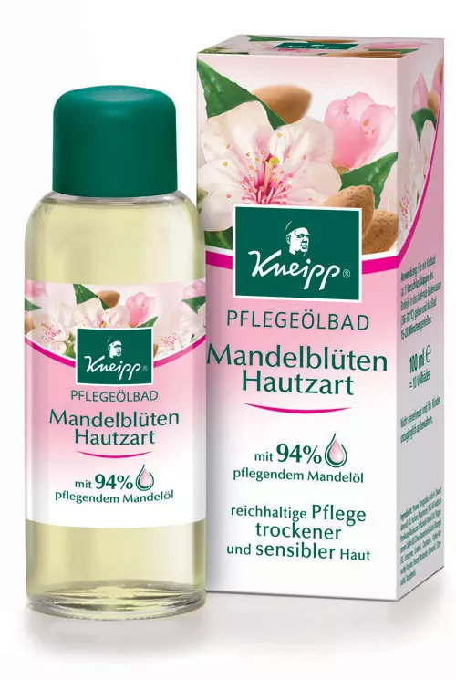 Uleiul de baie pentru ingrijirea corpului de la Kneipp are o concentratie ridicata de uleiuri esentiale si o aroma care iti rasfata simturile; 31,50 lei (exclusiv in Farmaciile Help Net).