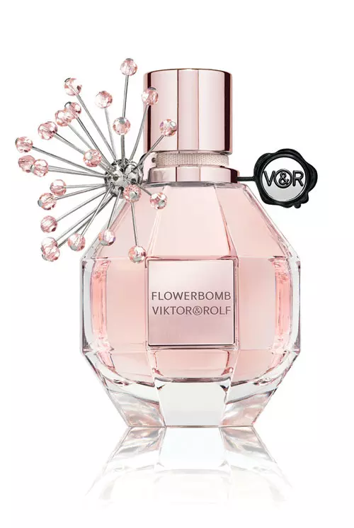 Flower Bomb, Viktor & Rolf, 433 lei.