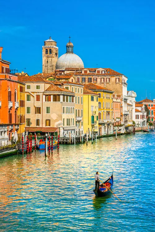 Plimba-te cu gondola in Venetia, Italia