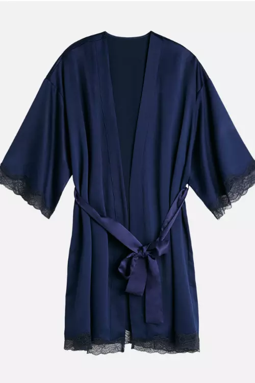 Halat din satin, Oysho, 199,90 lei