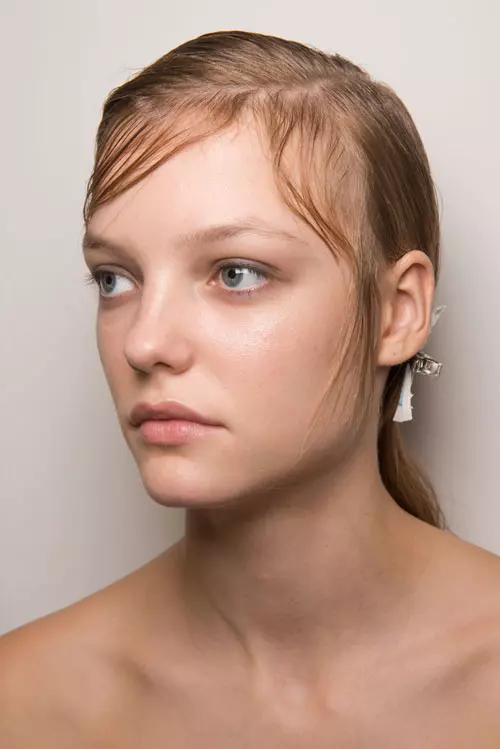 Christopher Kane colectia primavara-vara 2017 backstage (2)